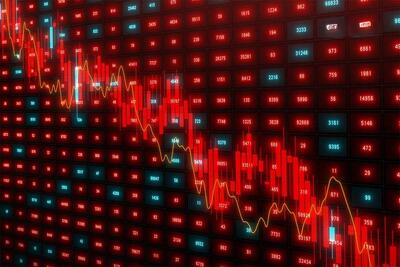 پیش ‌بینی بورس امروز چهارشنبه 15 مرداد 1404؛ تداوم حرکت سراشیبی بازار سهام