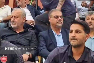 مهمانان ویژه در دربی استقلال و پرسپولیس +عکس و فیلم - پارس فوتبال