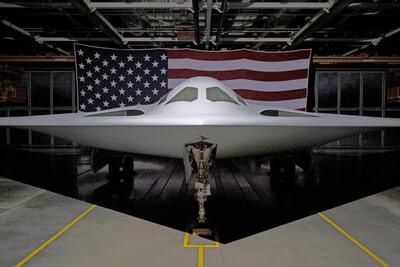 دستور افزایش تولید بمب افکن B-21 صادر شد