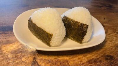 طرز تهیه کوفته برنجی ژاپنی (اونیگیری)