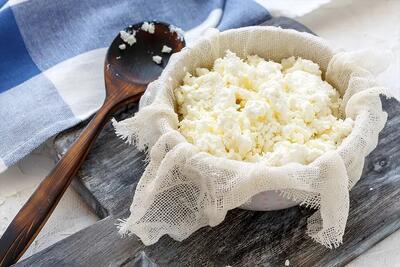 طرز تهیه پنیر مقوی خانگی به روشی ساده و سریع!