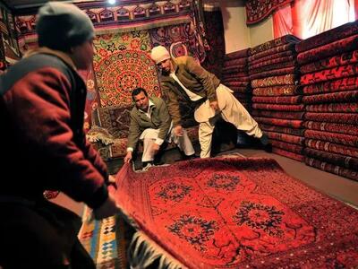 ماجرای خروج فرش توسط افغان‌ها از کشور