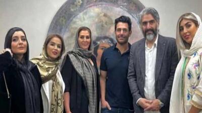 تصویر روز | دکوراسیون سالن زیبایی ساره بیات و خواهرش سروین | گلی شی