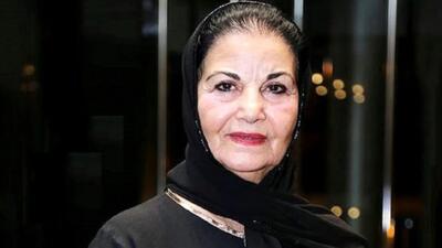 تصویر روز | «پوری بنایی» در عروسی اول «فائقه آتیشن»؛ سال 1346 | گلی شی