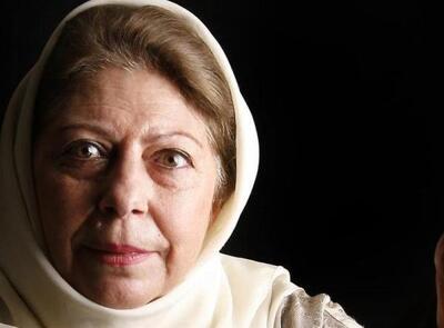 زمان وبگردی ؛ قابی زیبا و دیده نشده از ثریا قاسمی به همراه همسر و فرزندانش