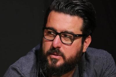 زمان وبگردی ؛ جدیدترین تصویر از محسن کیایی و دخترش رز در خانه اش