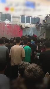 ببینید؛ حادثه بر اثر هجوم شهروندان فلسطینی به کمک‌های بشردوستانه