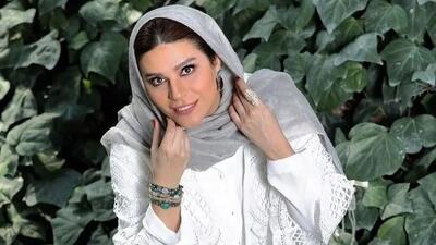 تصاویری از استایل باربی سحر دولتشاهی کنار دریا