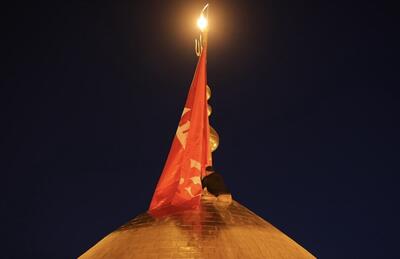 طنین شعار مرگ بر آمریکا در حرم سیدالشهدا(ع) + ویدئو