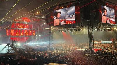پشت پرده بازگشت جنجالی براک لزنر به WWE چیست؟ - پارس فوتبال