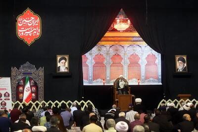 مراسم بزرگداشت شهدای روحانی جنگ تحمیلی ۱۲ روزه در قم برگزار شد