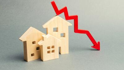 ریزش قیمت مسکن شدت پیدا کرد؟/ خانه بخریم یا نخریم؟