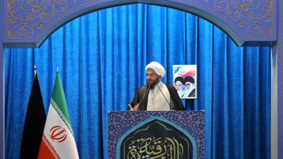 حاج علی‌اکبری: دو قطبی‌سازی، روش دشمن برای تکه‌تکه کردن جامعه است