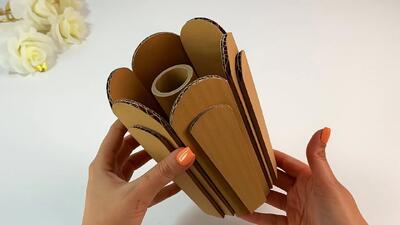زیباترین ایده ها با مقوا و مواد بازیافتی