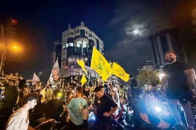 لبنان روی مرز باریک جنگ داخلی/ طرفداران حزب‌الله در واکنش به مصوبه خلع سلاح به خیابان‌ها ریختند | اقتصاد24