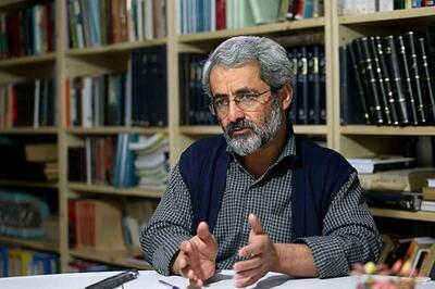 سلیمی‌نمین: پایداری‌ها نتوانسته‌اند جامعه را در حد قالب ذهنی خودشان تنزل دهند