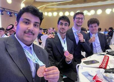 دو نقره و دو برنز جهانی - ایران ویو 24