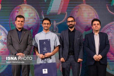 آیین تقدیر از مدال آوران المپیاد های جهانی