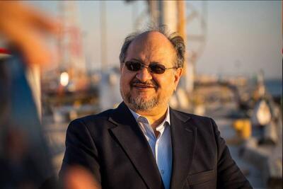 «پیام تغییر» نگاه اصحاب قدرت به جامعه رسانه، شایسته‌ترین هدیه به این جامعه نجیب است/چراغ هر رسانه‌ای خاموش شود، تاریکخانه تازه‌ای از جنس فساد و باج‌خواهی قد علم خواهد کرد