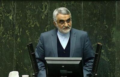 انتقاد عجیب علاء‌الدین بروجردی از وضعیت پدافند در جنگ