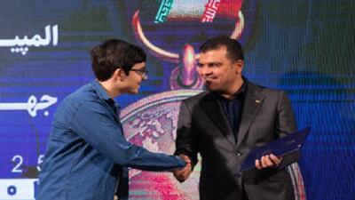 تقدیر از ۱۴ برگزیده المپیاد جهانی علوم پایه