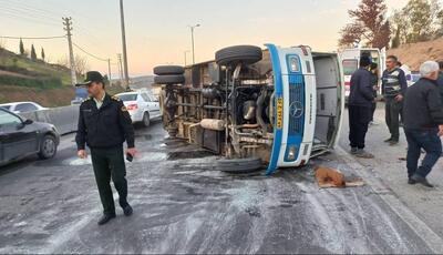 واژگونی مینی‌بوس یک کشته و 26 مصدوم برجا گذاشت