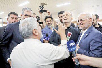 انتقاد هم میهن از بازدید سرزده اخیر پزشکیان؛  این چه بازدید سرزده‌ای بود که خبرنگار صداوسیما هم آنجا بود؟!