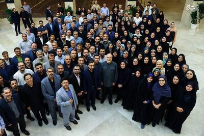 عکس/ دورهمی صمیمانه خبرنگاران پارلمانی با حضور قالیباف