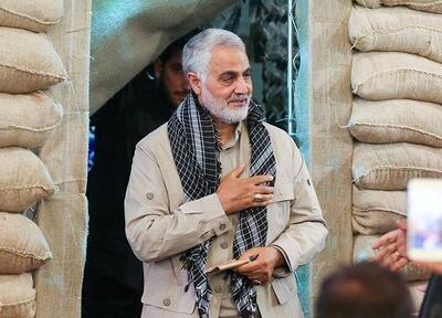 فیلم/ مردی شبیه به حاج قاسم در پیاده روی اربعین