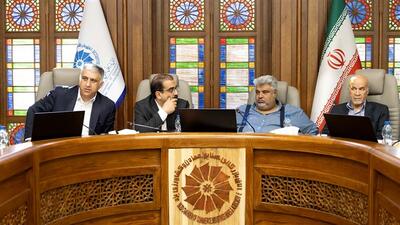 مسیر سخت جذب نخبگان، زمینه‌ساز خروج استعدادها از کشور است
