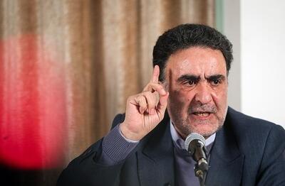 واکنش مصطفی تاجزاده به انتشار عکسی از انتقال وی و سایر زندانیان به زندان اوین