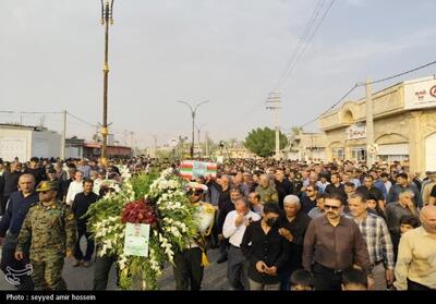 تشییع باشکوه و خاکسپاری شهید حسین احمدی در دشتستان+تصاویر - تسنیم