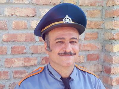 پرویز از تعجب سیبیلاش ریخت!