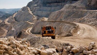 اولویت قرار گرفتن توسعه صادرات فناوری‌محور به‌جای صادرات خام مواد معدنی