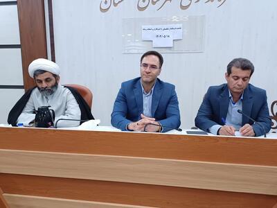 خبرنگاران پل ارتباطی میان مردم و مسئولان هستند