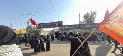 پذیرایی موکب آبشار عاطفه‌ها از زوار امام حسین (ع) در مرز ایران و عراق