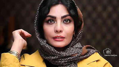 فیلم / صحرا اسداللهی: با نیسان آبی  رانندگی یاد گرفتم و .../  یه مدت خانم راننده یه زن پولدار  شدم و پز پرادو میدادم ...