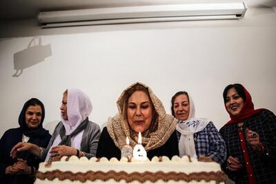 مروری بر کارنامه هنری «مهرانه مهین ترابی» به مناسبت تولد شصت و هشت سالگی اش