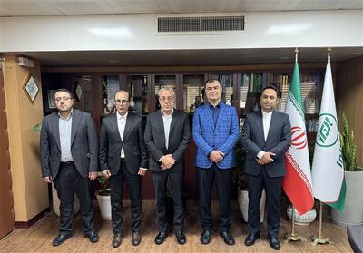 ابقای مدیرعامل بیمه البرز در نخستین جلسه هیأت مدیره جدید - تسنیم