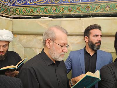 عکس/ زیارت علی لاریجانی در حرم امام موسی بن جعفر(ع) و امام جواد(ع)