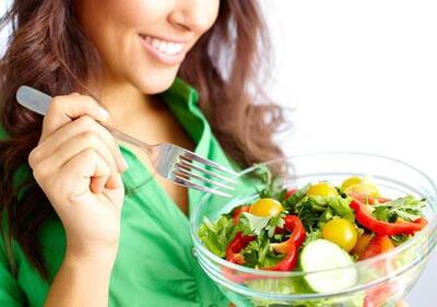 هورمون استرس و تغذیه؛ نقش رژیم غذایی در کنترل کورتیزول
