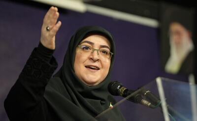 الان زمان تصمیم‌گیری درباره افزایش قیمت بنزین نیست | انتخاب آقای لاریجانی به عنوان دبیر شورای عالی امنیت ملی برای افزایش چانه‌زنی در سطح بین‌الملل و حفظ انسجام ملی انجام شد | بازپس‌گیری لایحه فضای مجازی با توجه به خرد جمعی بود