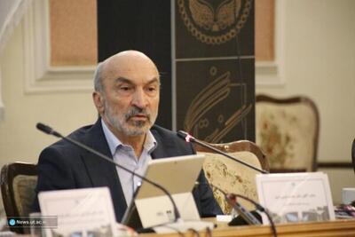 رشد کمی دانشگاه تهران در سال‌های اخیر بی‌قواره بوده است