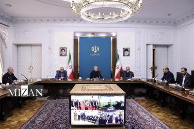 بهره‌برداری و آغاز عملیات اجرایی ۴۲۵ مگاوات نیروگاه خورشیدی در ۴ استان کشور