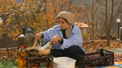 ویدیوی صحرا اسدالهی از روستای کُندُر محل زندگی‌اش