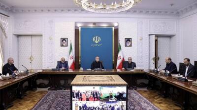 بهره‌برداری و آغاز عملیات اجرایی ۴۲۵ مگاوات نیروگاه خورشیدی در ۴ استان کشور