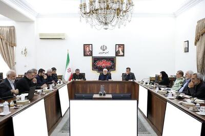 عارف: عقب‌ماندگی علمی و فناوری کشور باید فوراً جبران شود