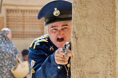 فکر و خیالات ذهن پرویز و مخشوش کرده!