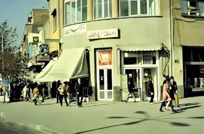 کلیپ رنگی‌شده تهران در دهه ۱۳۲۰؛ تماشای گذشته پایتخت (فیلم)