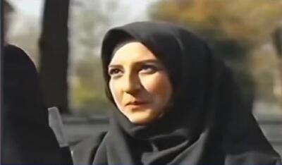 یادها و خاطره‌ها ؛ بزرگترین آرزوی مرجانه گلچین 23 ساله در برنامه تلویزیونی 1371 (فیلم)